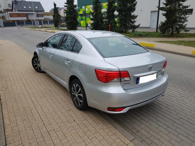 Polski Salon Toyota Avensis LIFT 1.6 Benzyna Stan Bdb