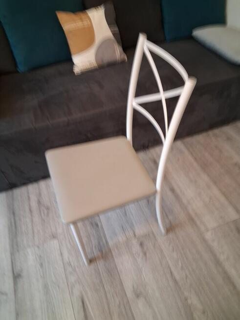 Sprzedam krzesla do kuchni