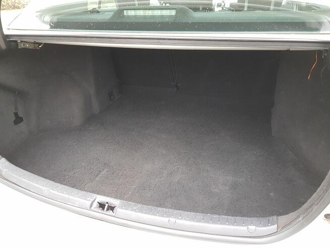 Polski Salon Toyota Avensis LIFT 1.6 Benzyna Stan Bdb