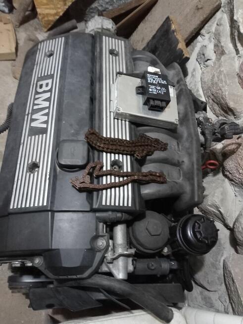 Sprzedam silnik BMW wraz z osprzętem