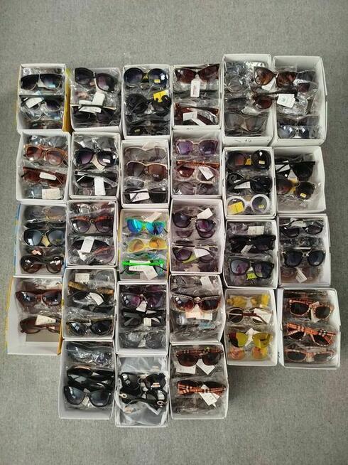 Nowe okulary UV400 / kategorii trzeciej / z Włoch (całość)