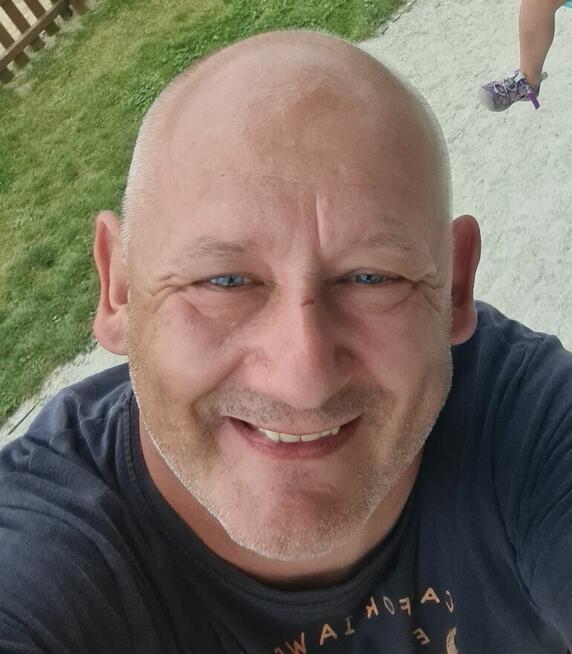 Miły spokojny pan 49lat