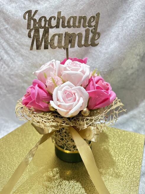 Boxy prezentowe z kwiatów mydlanych