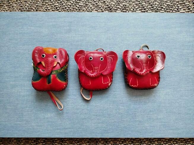 Skórzane portfele / etui w kształcie słoników