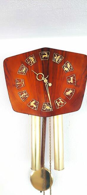 Zegar wiszacy łańcuchowy zodiaki na tarczy piękny Niemiecki