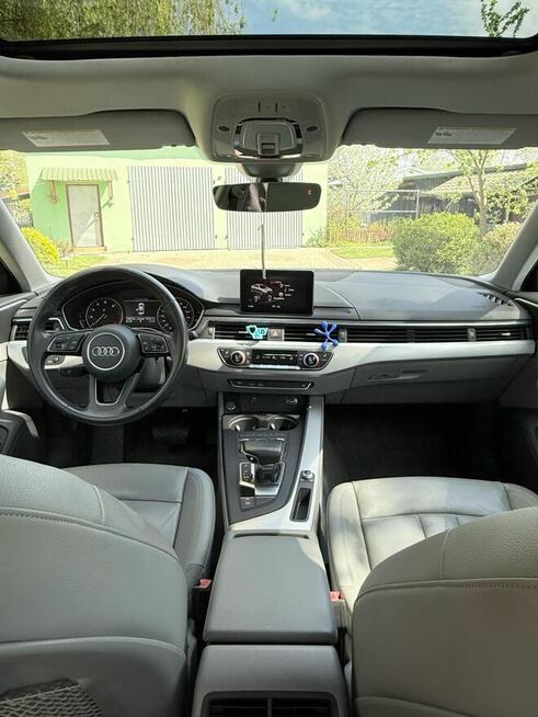 Audi A4B9 2018r 2.0T S-line ultra