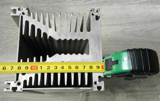 radiator do wzmacniacza mocy falownika IGBT ogromny