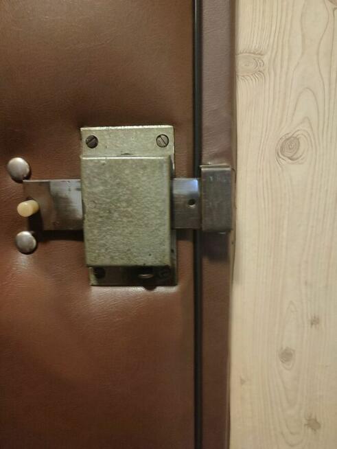 Naprawa drzwi Warszawa