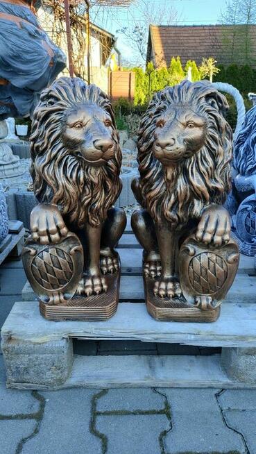 Lwy betonowe lew betonowy na slupki ogrodzenie 53cm