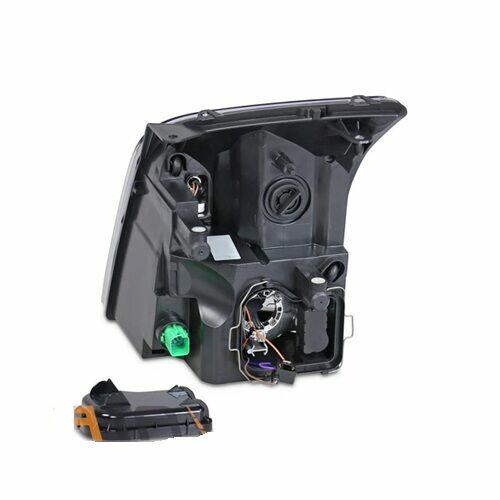 Reflektor Prawy Lampa przód Pasażera Ford Transit 2006-2013