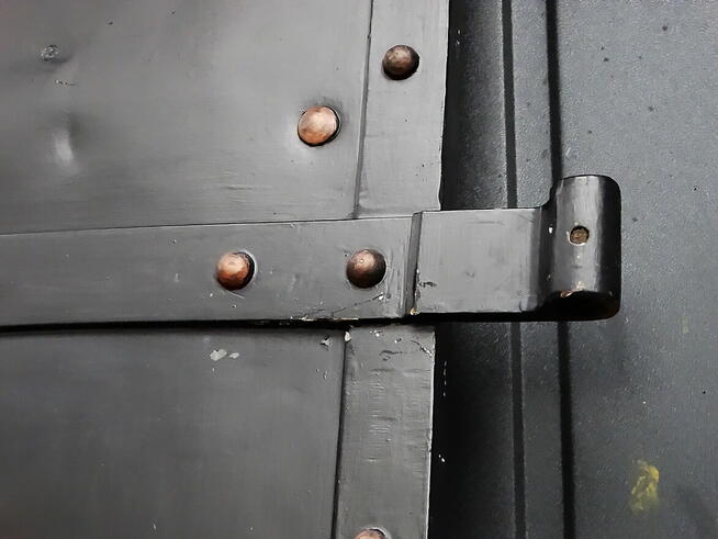 Drzwi od celi więziennej 183x70,5x4 cm