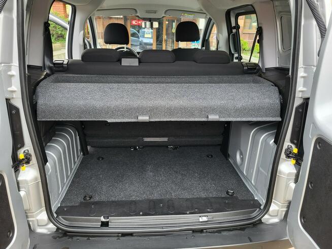 Fiat Fiorino Qubo 5.osbowy 1,4 8V