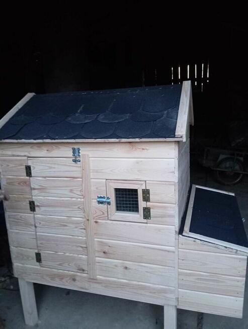 Ocieplany mały kurnik wew.100/80