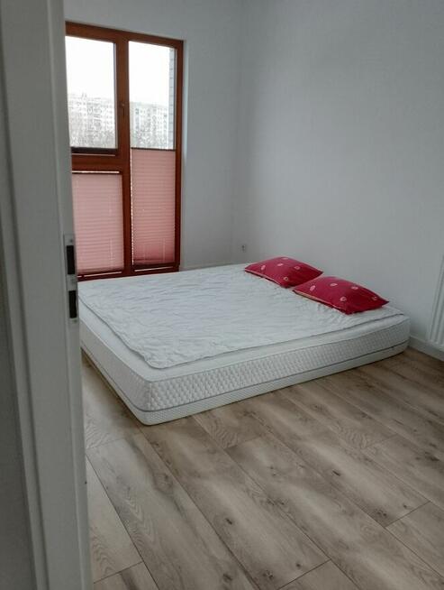 Bezpośrednio 57 m kw. 3- 4 pokoje Gocław