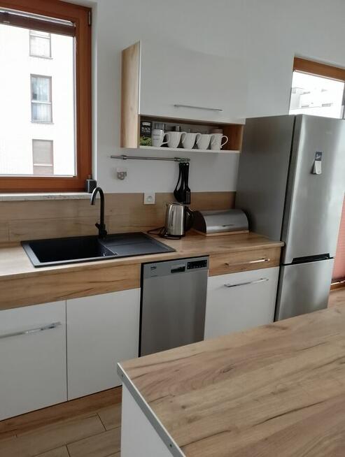 Bezpośrednio 57 m kw. 3- 4 pokoje Gocław