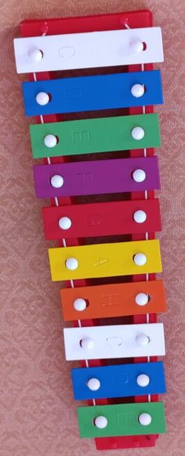 Wyprzedaż INSTRUMENTÓW MUZYCZNYCH różnych...