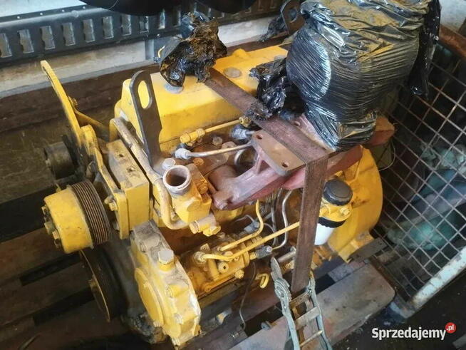 Silnik John Deere turbo 4045 pompa kołem ładowarka traktor