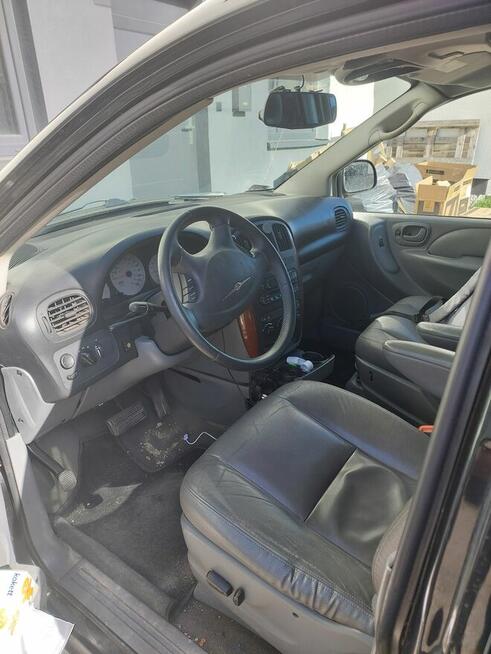 Chrysler Town &Country zamianie na busa