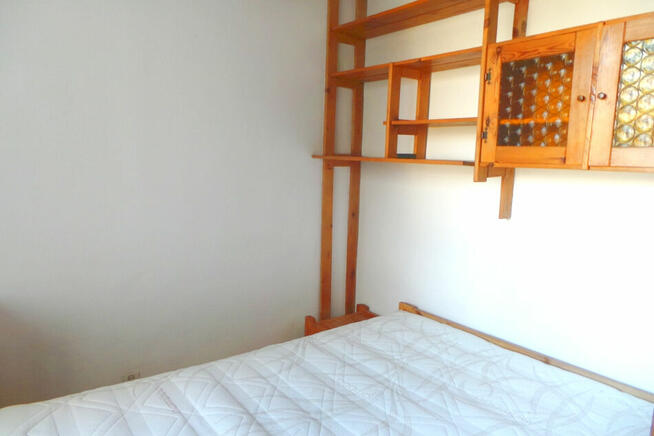 2 pokoje z miejscem parkingowym obok metra Stare Bielany