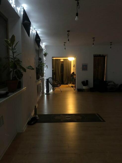 Lokal użytkowo-mieszkalny na Wynajem – 65 m²