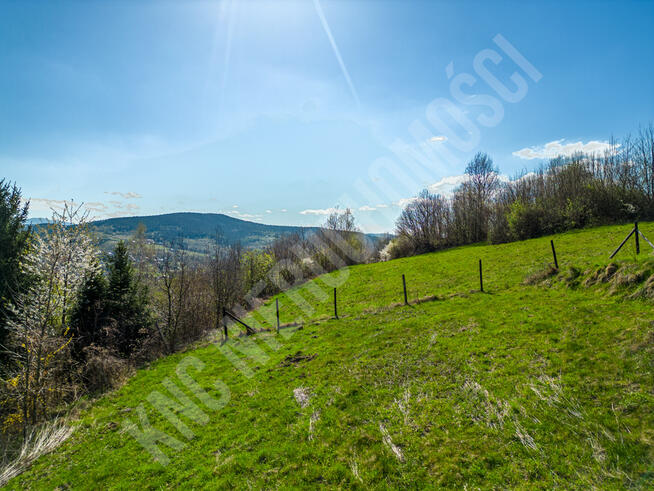 Słoneczna i widokowa działka w Budzowie