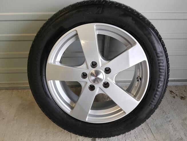 Sprzedam opony i felgi