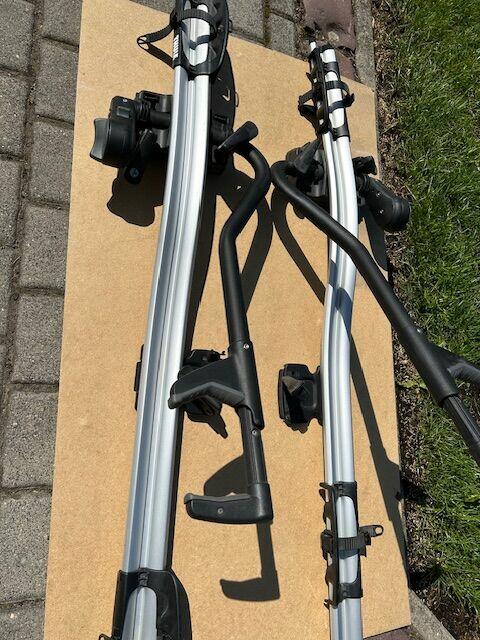 THULE 2 bagażniki rowerowe na dach