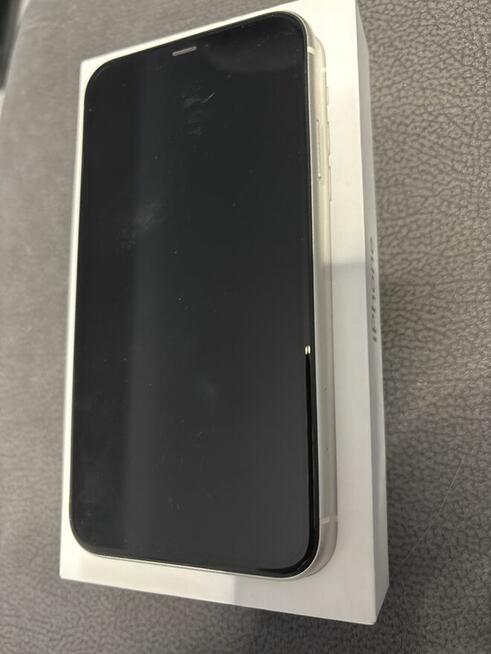 iPhone 11 white 64GB
