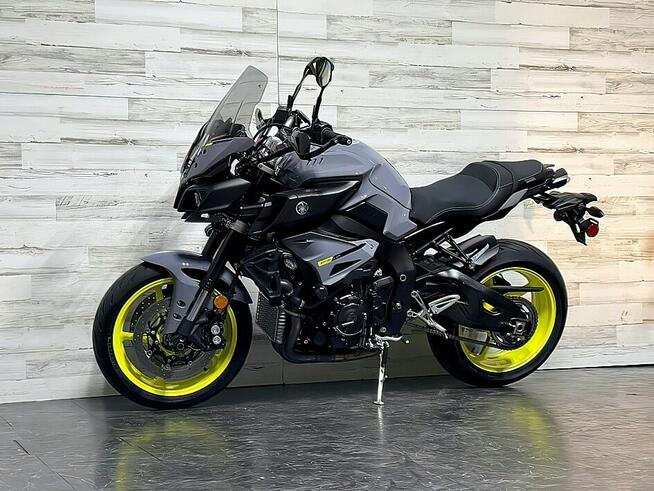 2017 Yamaha FZ-10