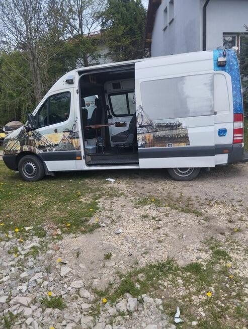 Mercedes sprinter camper