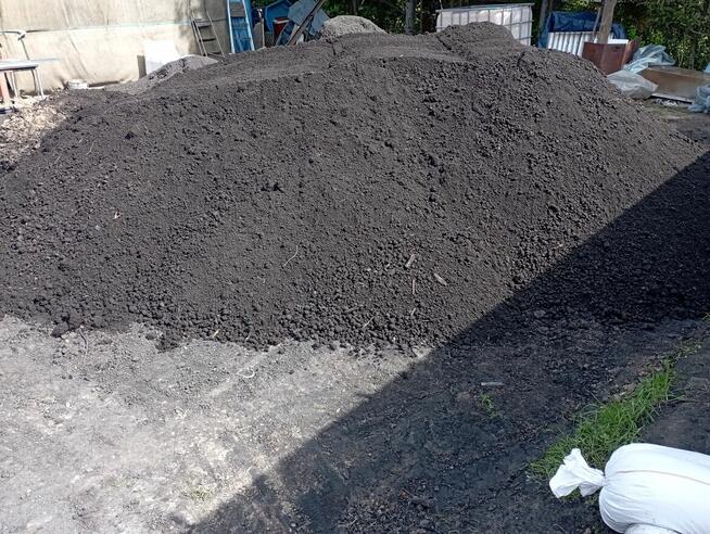 Czarnoziem na tony, ziemia ogrodowa czarna
