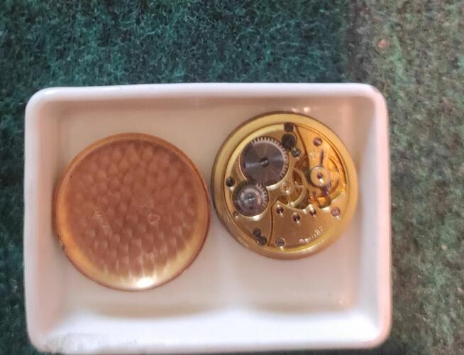 Damski złoty zegarek 14 K 585 Zenith