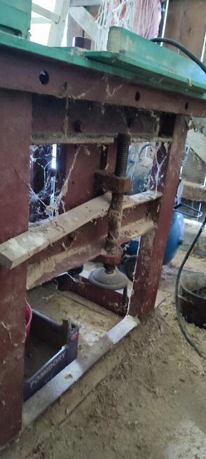 Pilarko frezarka dolnowrzecionowa