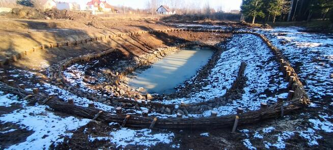 Fundamenty, ściany oporowe, gabiony, przepusty, jazy, żelbet