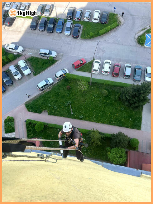 Mycie dachów, elewacji, witryn i okien