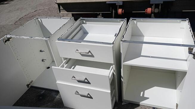 Szafka kuchenna biała stojąca wisząca szafki kuchenne meble