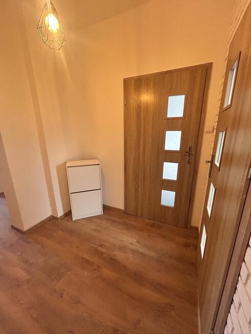 Na sprzedaż przestronne mieszkanie w kamienicy centrum 87m2