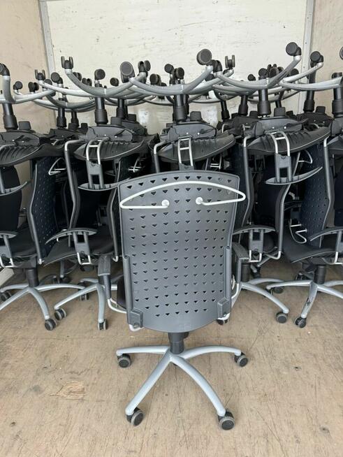 Fotel biurowy obrotowy SITAG REALITY czarny dostępne 100 szt