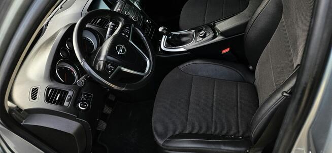 Opel insignia 2.0 CDTI 180000km_Navi_Alufelgi_Elek Klapa_Hak