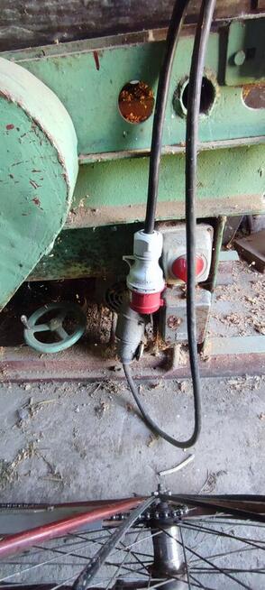 Heblarko-grubościówka strugarko-wyrówniarka