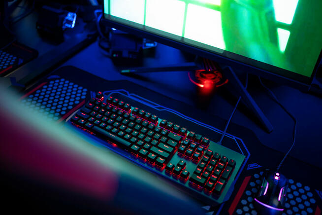 Komputery Premium na zamówienie Zestawy do gier i pracy FVAT