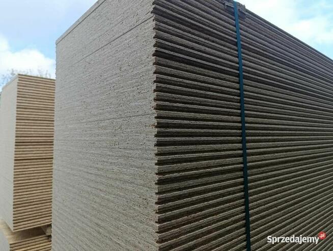 OSB z frezem ; 18 mm ; 610x2440mm