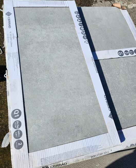 Ceramiczne płyty tarasowe 80x80 gat1 gres 2cm Montego grafit