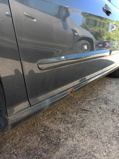 Syndyk sprzedaje Peugeot 308