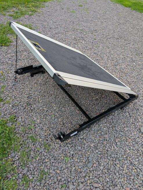 Sprzedam bagażnik wysuwany do Mondeo MK4