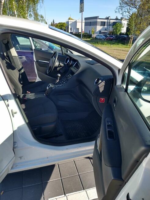 Sprzedam Peugeot 5008 1.6HDI