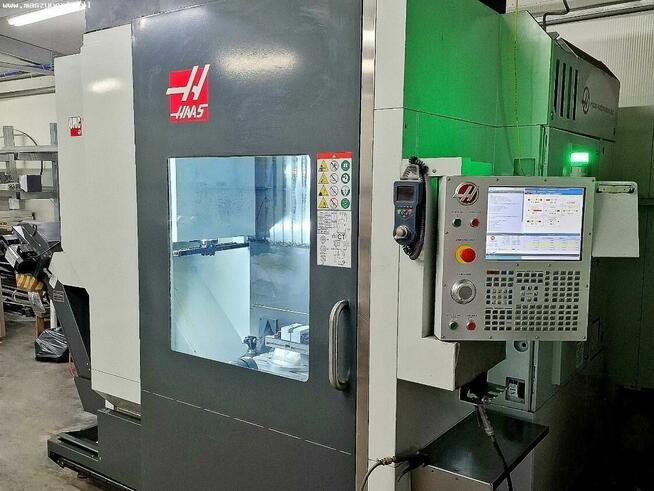 Centrum obróbcze CNC HAAS UMC-750SS 5-OSI