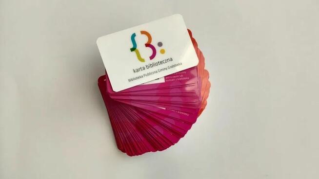 Druk kart plastikowych z personalizacją np. kodem kreskowym