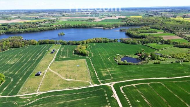 Działka nad jeziorem z warunkami zabudowy