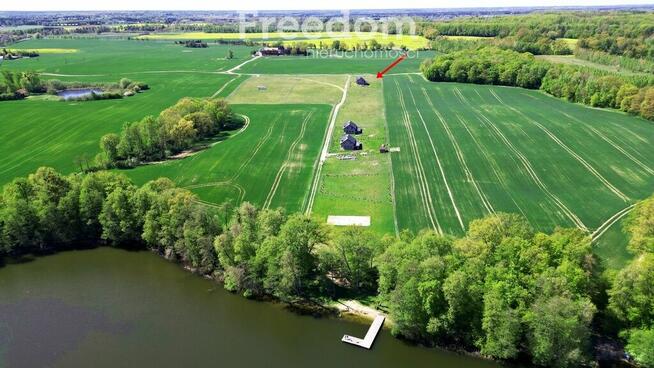 Działka nad jeziorem z warunkami zabudowy